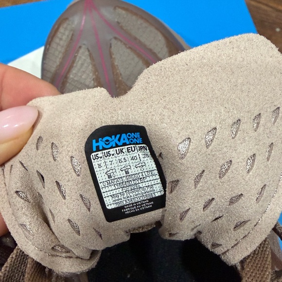 HOKA® Mafate Speed 4 Lite Sneakers size 8 - Picture 4 of 8